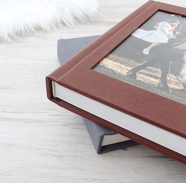 Wedding and Boudoir Layflat Photo Album as Christmas gift sale with 20 percent off